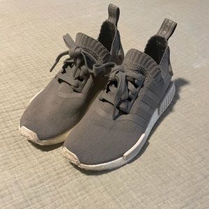 Womens Adidas size 5.5